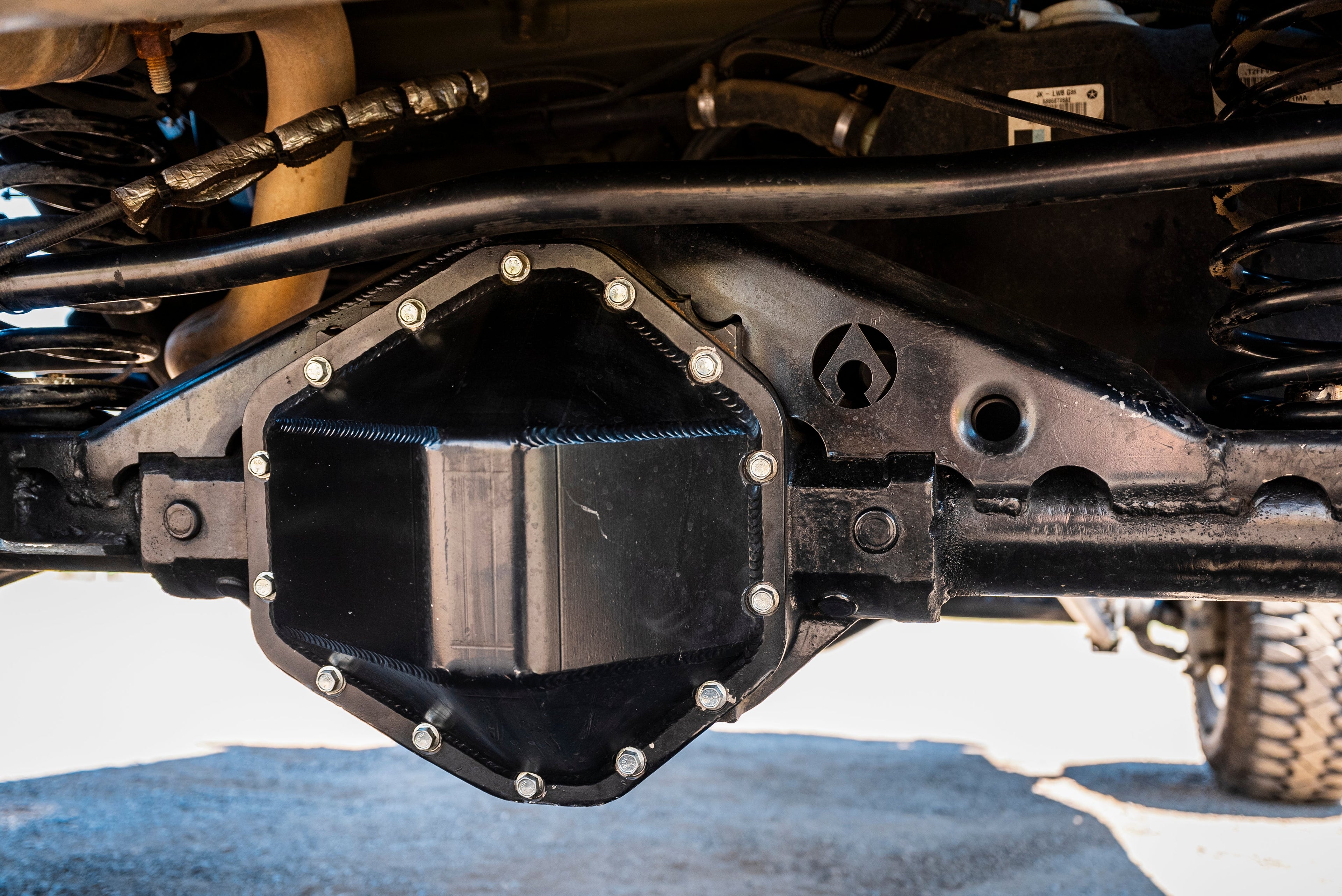 JK 1 TON - APEX Rear 14 bolt Truss Swap Kit
