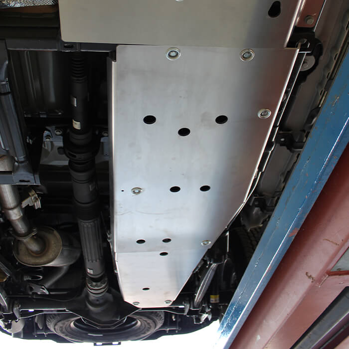 Jeep Gladiator JT EcoDiesel Fuel Tank Skid Plate