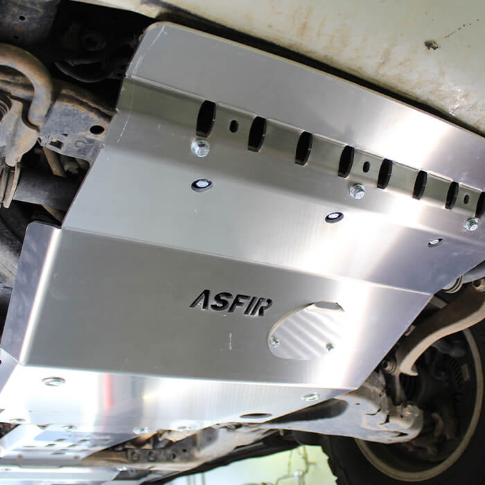Toyota Land Cruiser 200 / Lexus LX570 Front Skid Plate