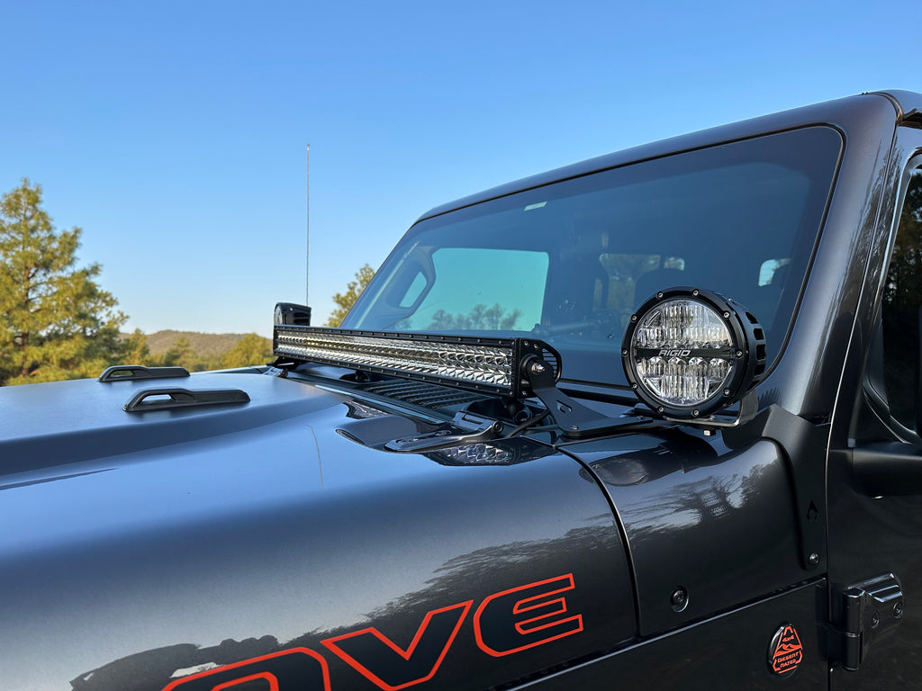 JL-JT 40in 392 & MOJAVE HOOD LIGHT MOUNT