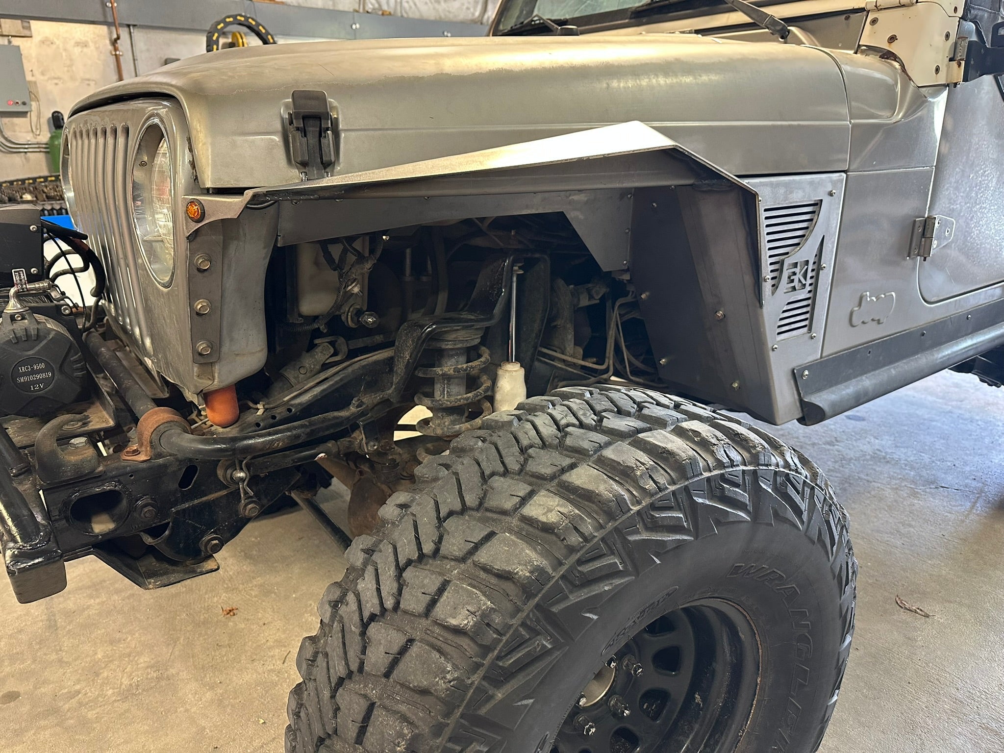 Diamond Series Comp Style Inner Fenders for Jeep TJ Wrangler