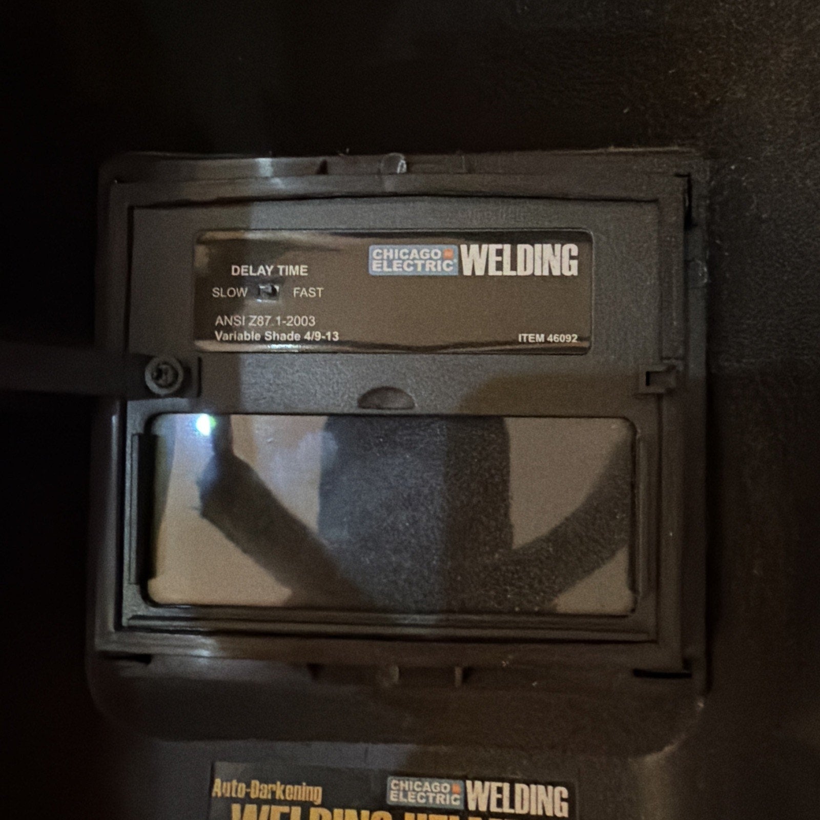 Welding Helmet CHICAGO ELECTRIC Adjustable Shade Auto-Darkening