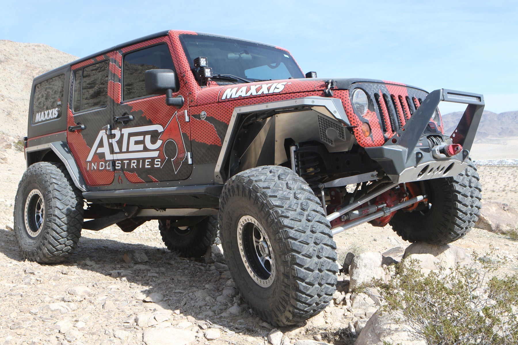 JK Exterior Package: Light Brackets and Liners *Free License Delete Kit and Free Hat!